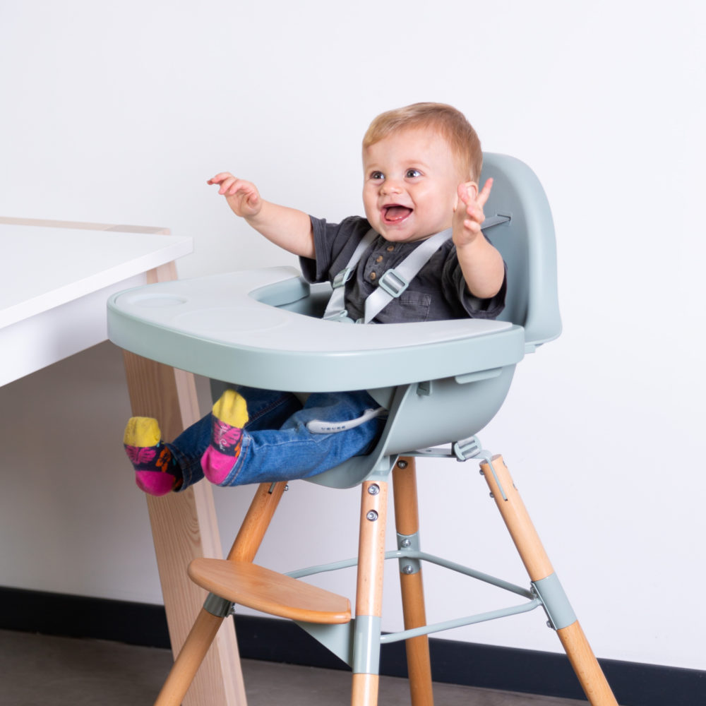 Childhome Tacka ABS do krzesełka Evolu 2 + mata silikonowa Mint - obrazek 6