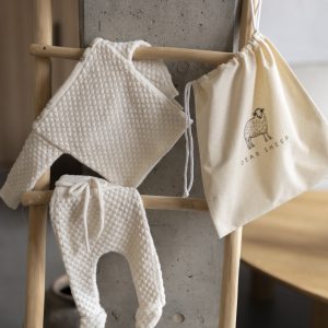 Komplet noworodkowy/niemowlęcy z wełny merino 100% 62-68/ kolory, idealny na prezent