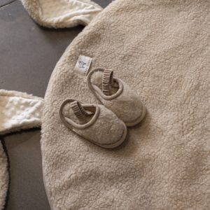 Wełniane, beżowe kapcie dla chłopca/dziewczynki 25-34, 100% merino wool