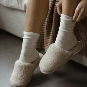 Kapcie wsuwane (laczki) z 100% wełny merynosa od Dear Sheep dla dorosłych