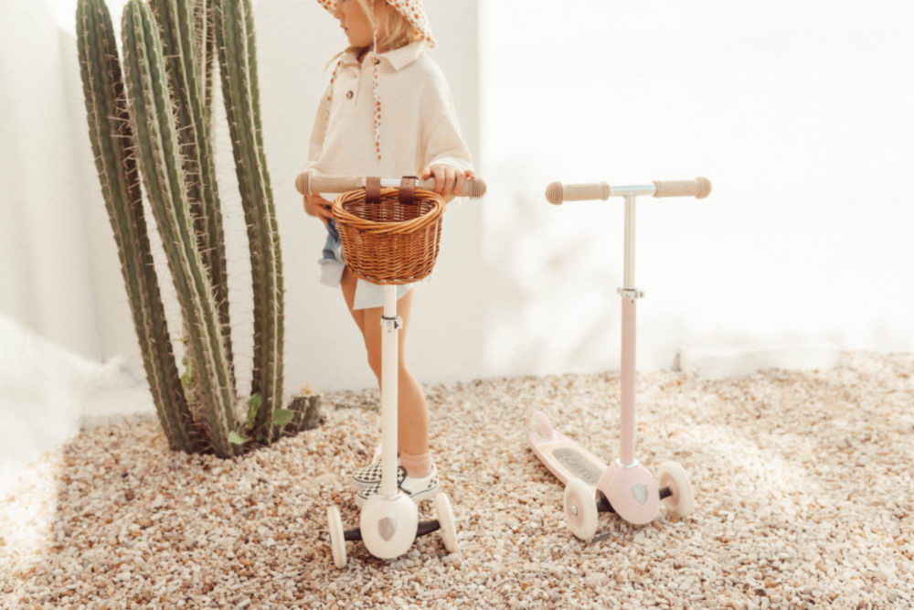 Banwood Hulajnoga Cream - obrazek 19