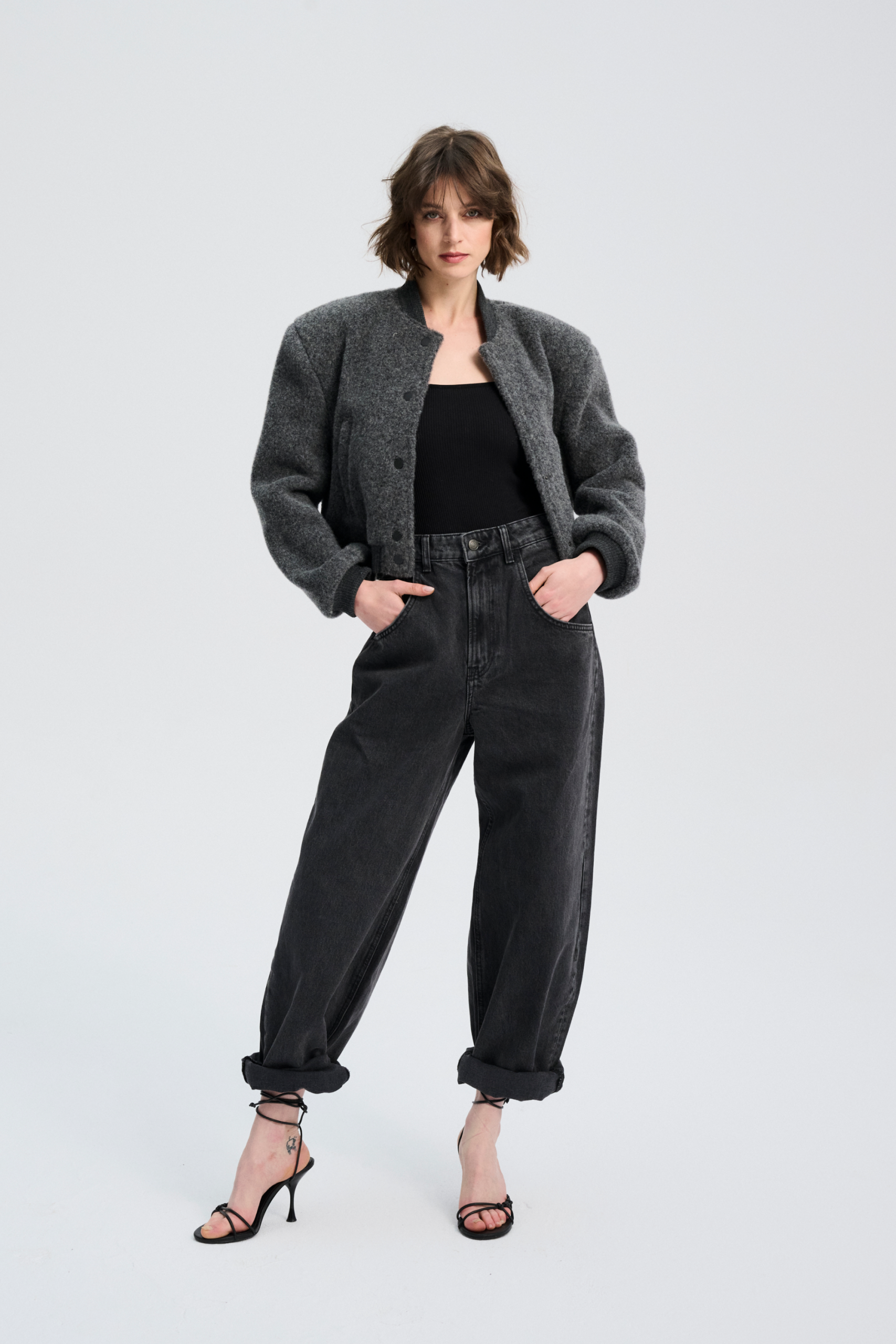 Damska kurtka typu bomberka, wełna 100% w kolorze szarym/ SALE - BOMBER WOOL JACKET GRAFIT - obrazek 2