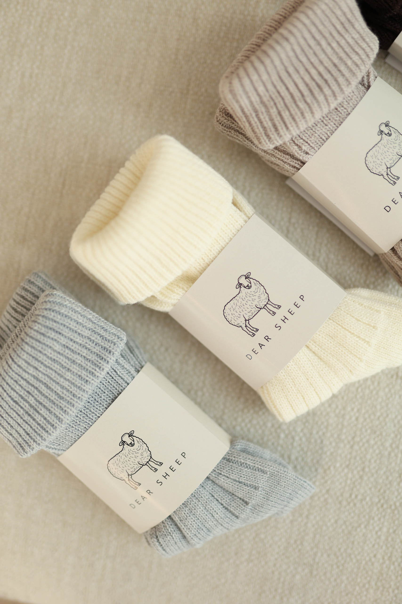 Grube skarpety damskie z wełną merino ( 70%), idealne do UGG, beż, ecru i szary - obrazek 6