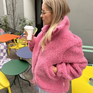 Różowa bluza/ kurtka damska ,,New York" zapinana na zamek z 100% wełny merynosa