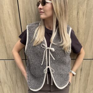 Wełniana kamizelka damska z wiązaniem „LILLY”, 100% MERINO, w kolorze Taupe XS-XL