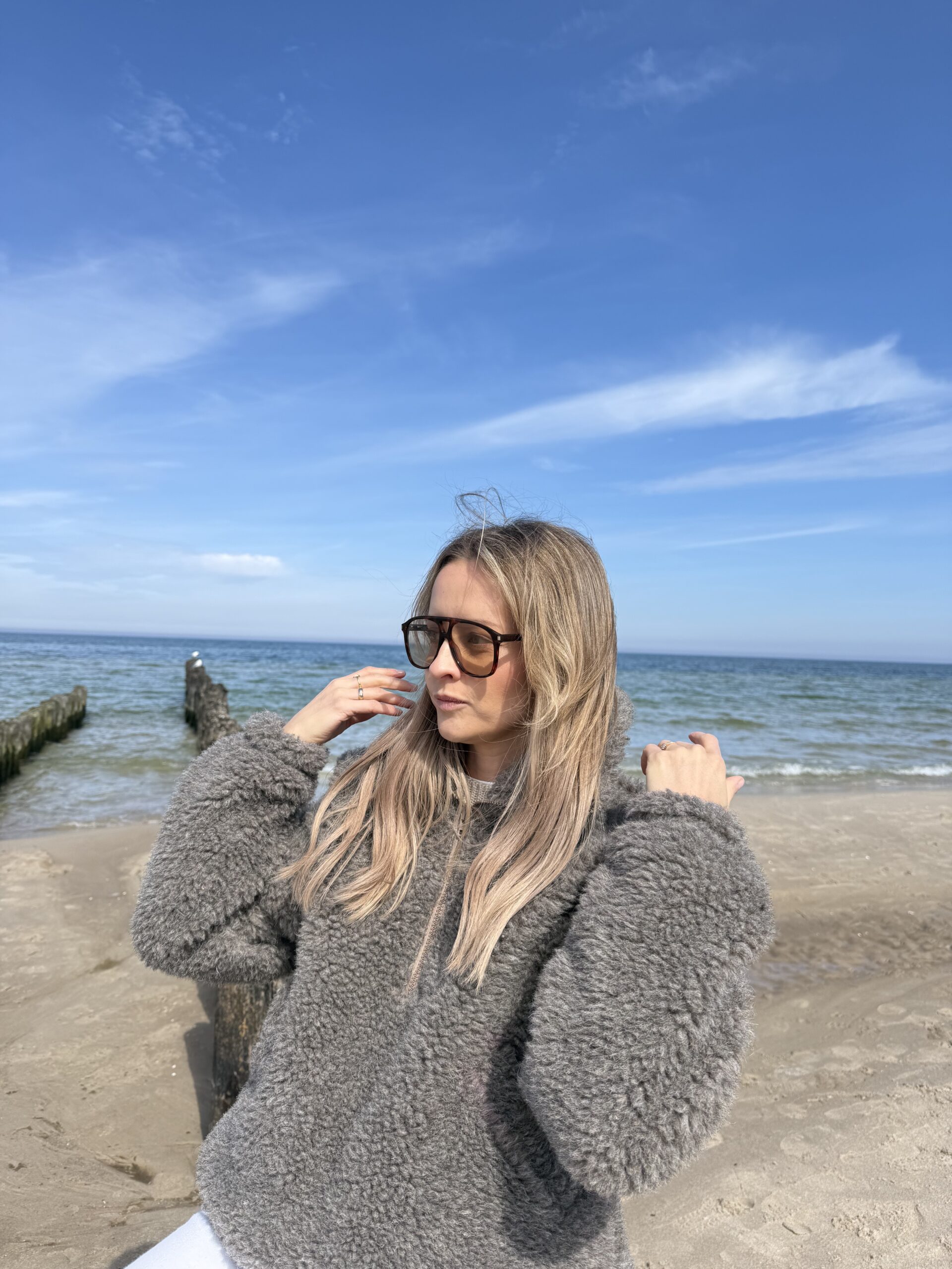Damska bluza / polar wełniany MERINO 100% ,, Sprint", kolor Taupe - obrazek 3